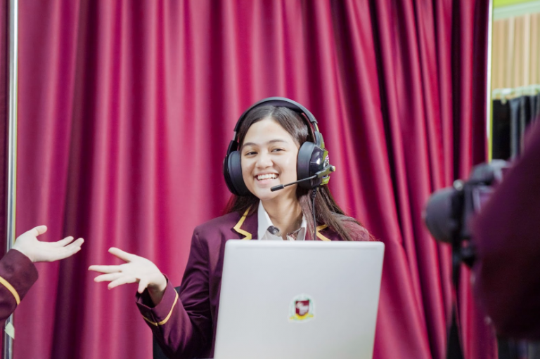 Apa Itu TOEFL? Ini Pengertian dan Tips Cara Belajarnya