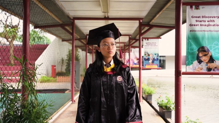 Vivian from BINUS SCHOOL Bekasi Accepted to 5 Top World Universities!