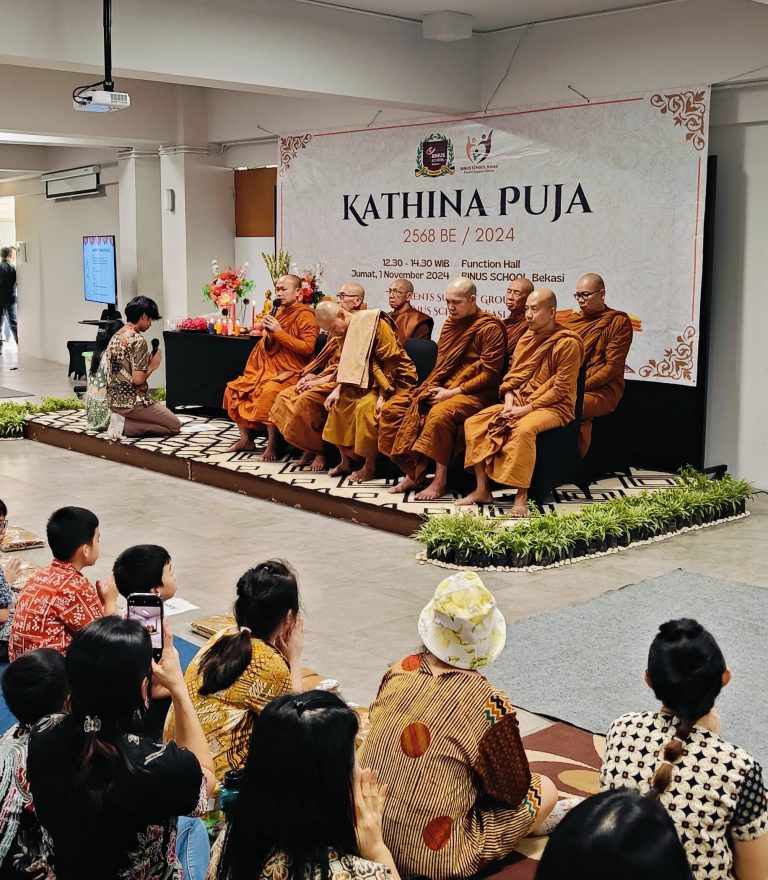 Celebrating Kathina Puja – A Moment of Gratitude and Harmony